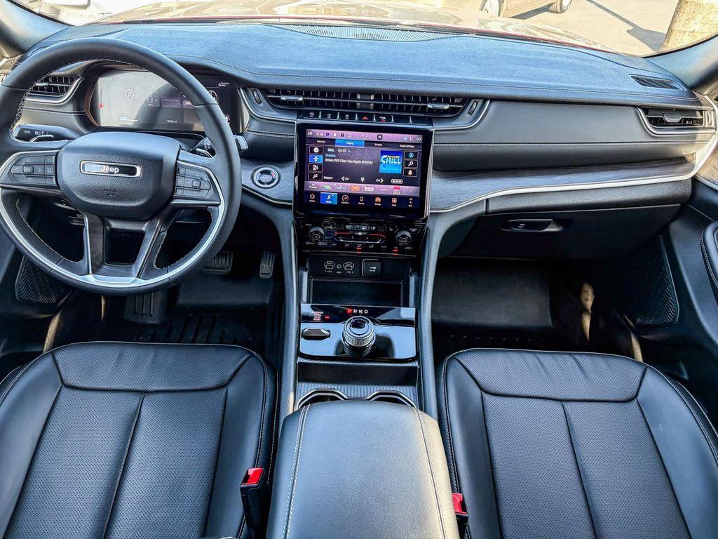 used 2024 Jeep Grand Cherokee car, priced at $35,995