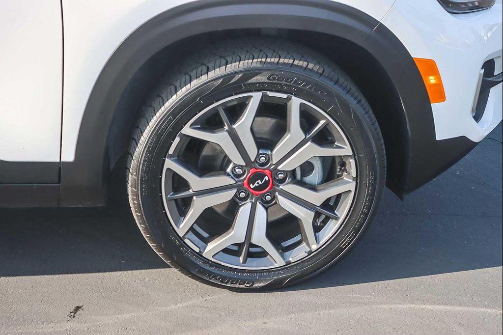 used 2022 Kia Seltos car, priced at $19,992