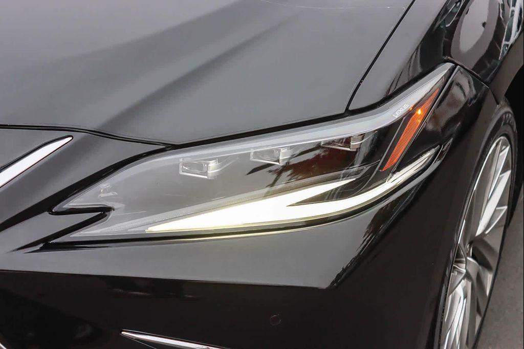 used 2023 Lexus ES 300h car, priced at $36,991