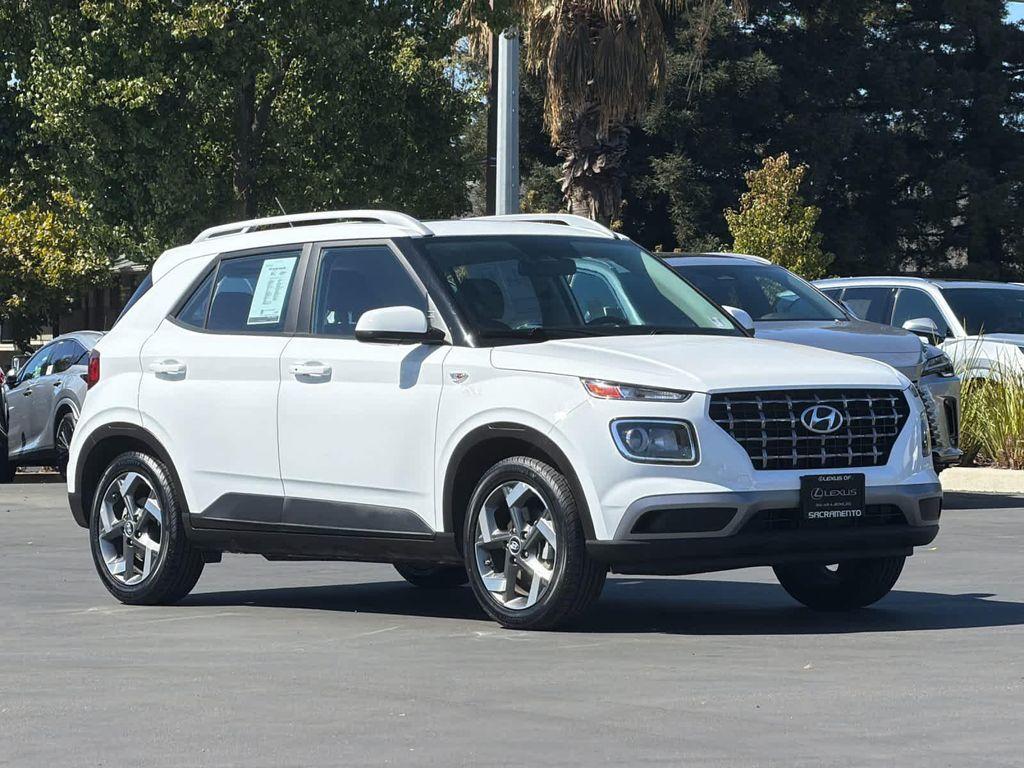 used 2025 Hyundai Venue car, priced at $17,093