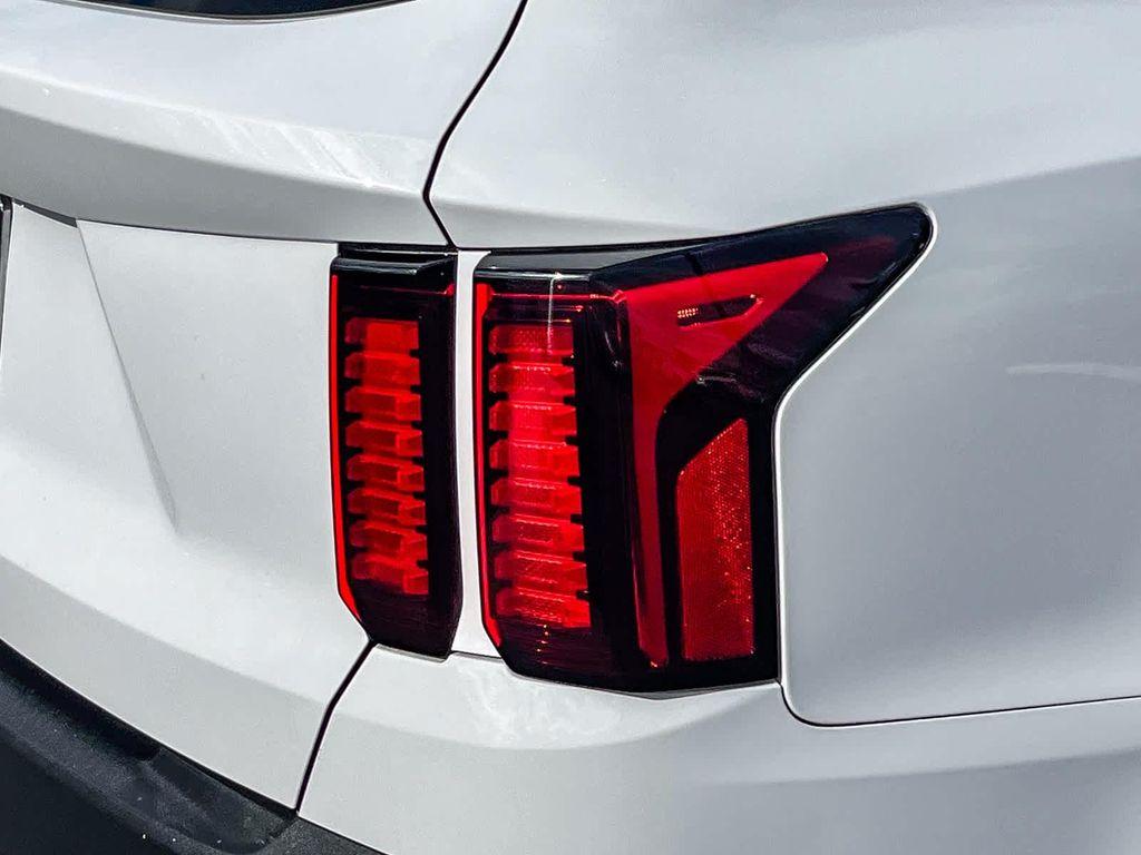 used 2023 Kia Sorento car, priced at $23,784