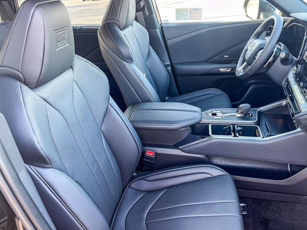 new 2026 Lexus TX 500h car, priced at $78,343