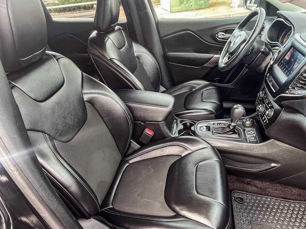 used 2019 Jeep Cherokee car, priced at $16,998