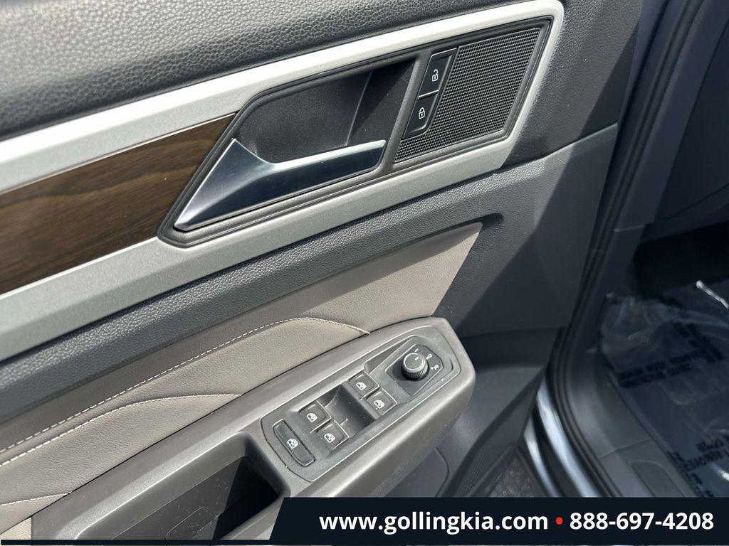 used 2023 Volkswagen Atlas car, priced at $26,547