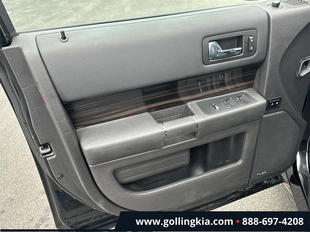 used 2013 Ford Flex car, priced at $7,689