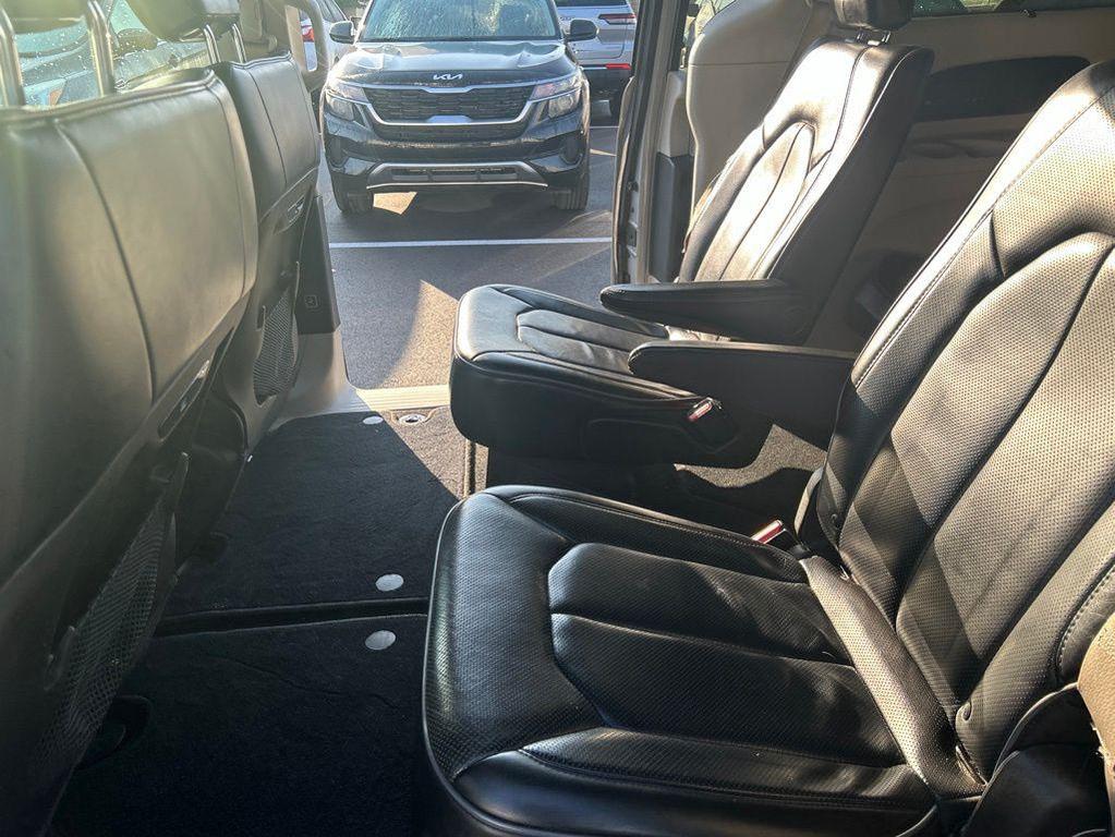 used 2019 Chrysler Pacifica car, priced at $20,979