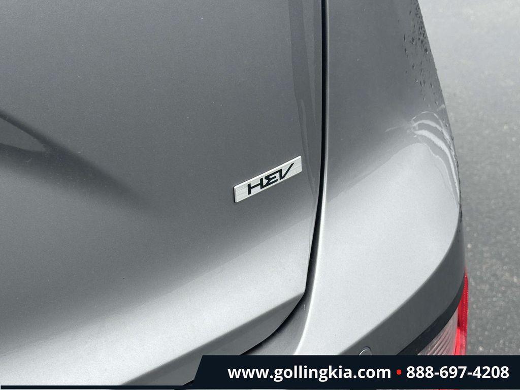 used 2025 Kia Niro car, priced at $26,647