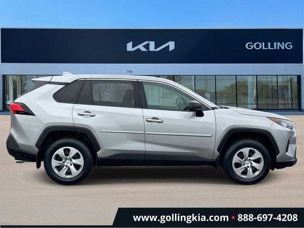 used 2022 Toyota RAV4 car, priced at $21,336