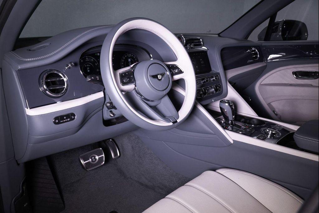 used 2025 Bentley Bentayga car, priced at $289,885