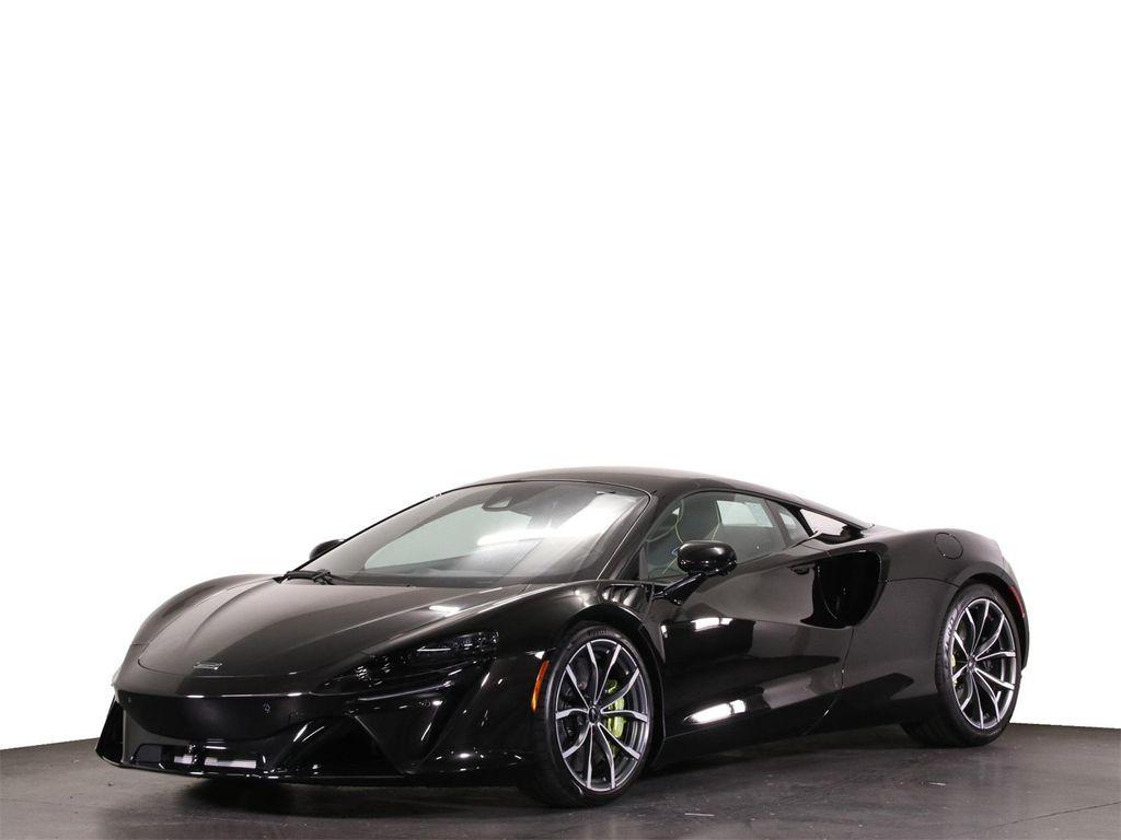 new 2025 McLaren Artura car, priced at $298,908