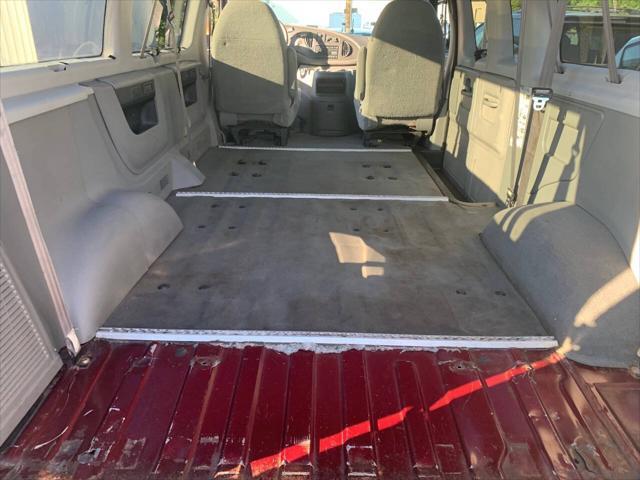 used 2005 Ford E350 Super Duty car, priced at $7,995