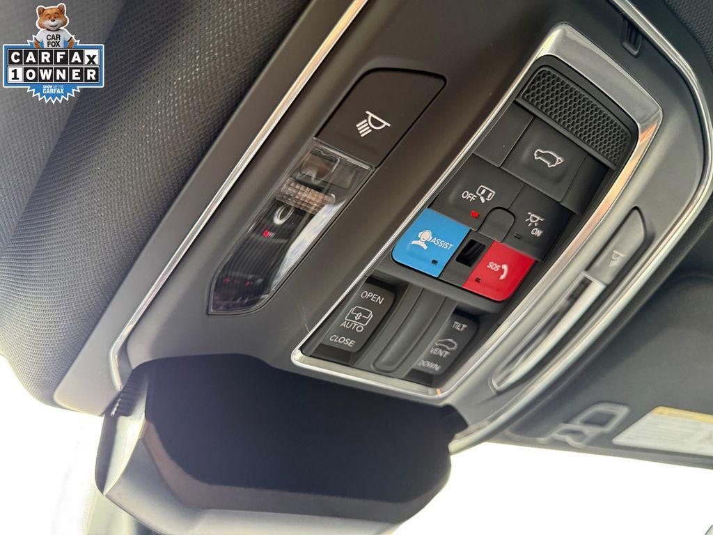 used 2025 Jeep Grand Cherokee L car, priced at $35,674