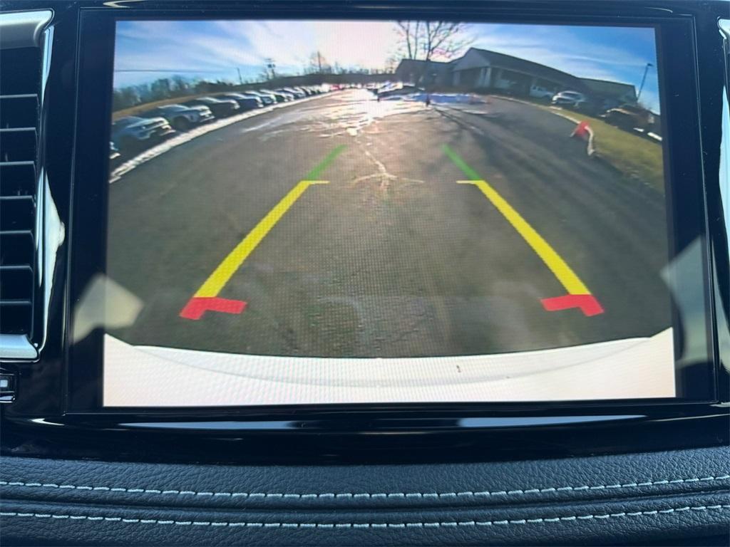 used 2025 Chrysler Pacifica car, priced at $39,799