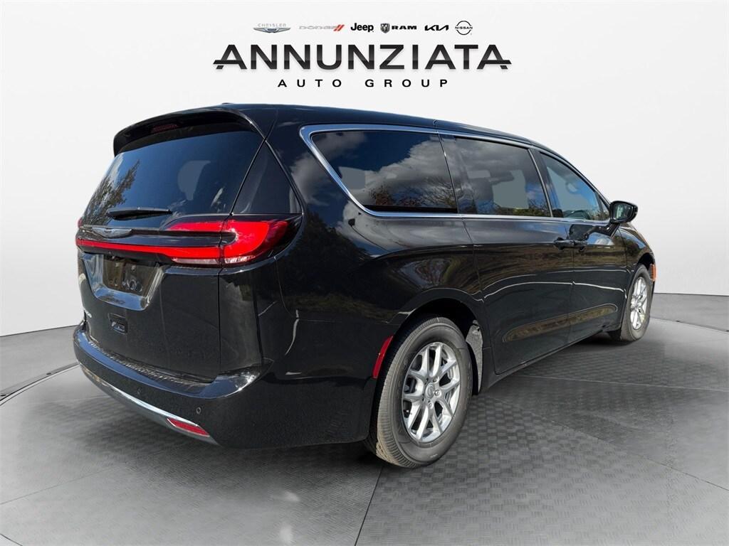 new 2026 Chrysler Pacifica car, priced at $41,560