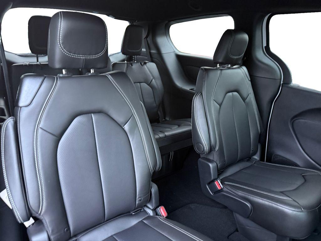 new 2026 Chrysler Pacifica car, priced at $46,265