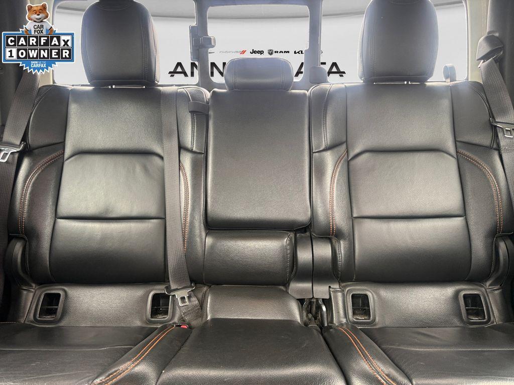 used 2022 Jeep Gladiator car, priced at $39,674