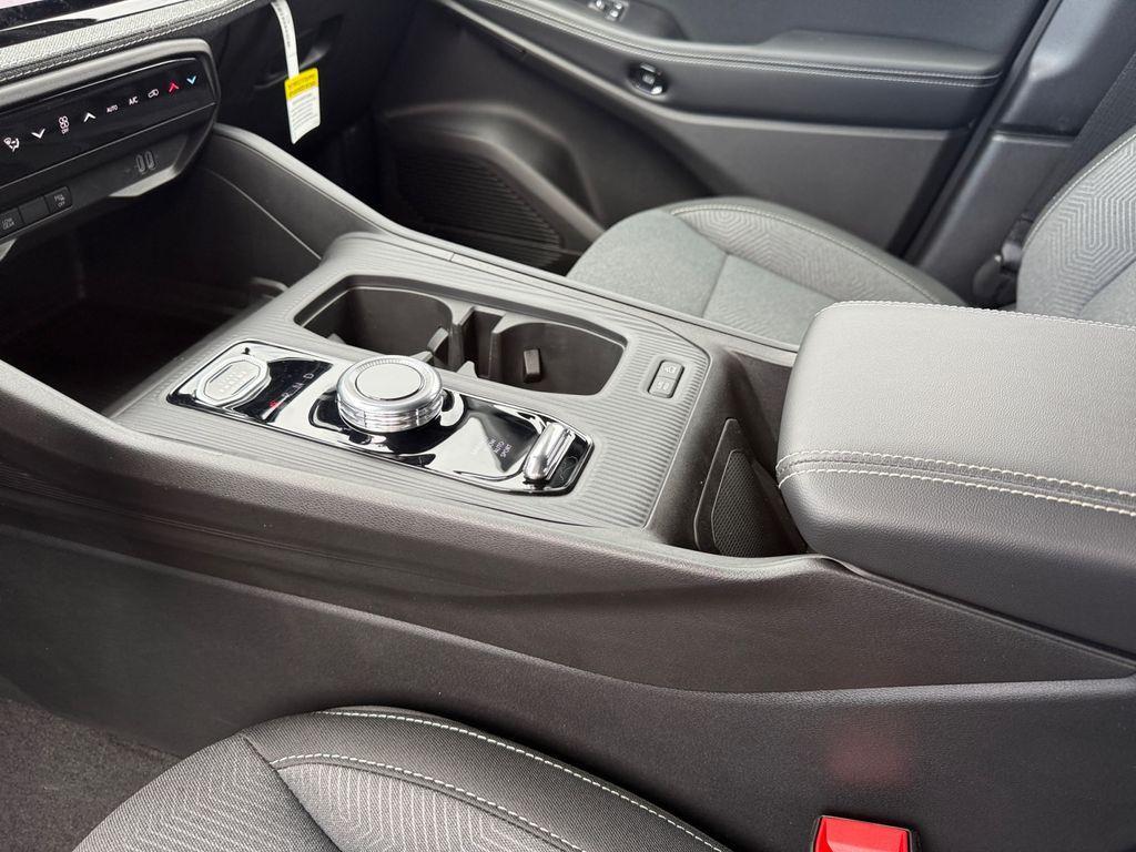 new 2026 Jeep Cherokee car, priced at $39,815