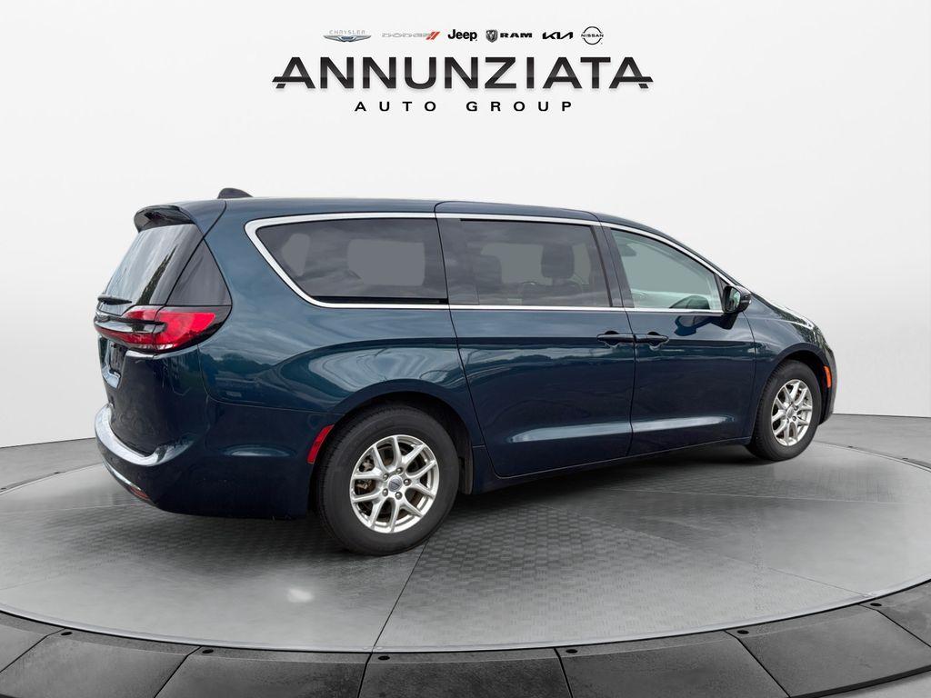 used 2023 Chrysler Pacifica car, priced at $23,299