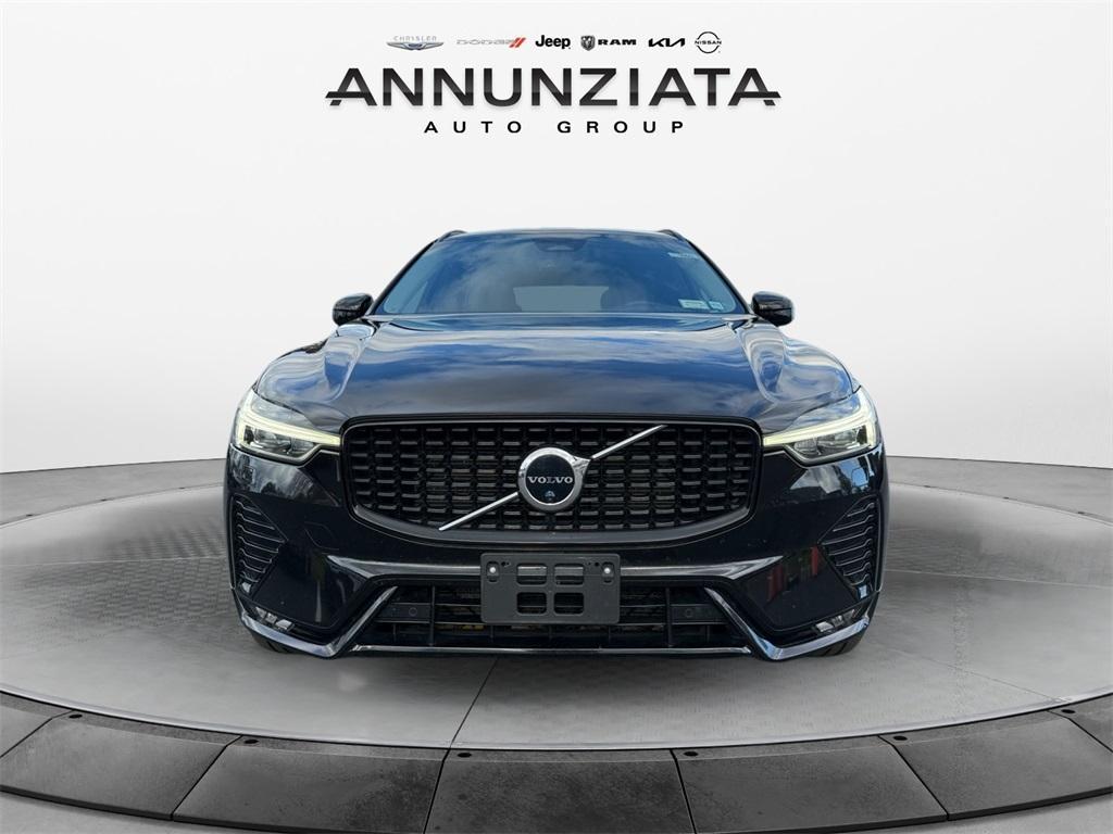 used 2023 Volvo XC60 car, priced at $33,399