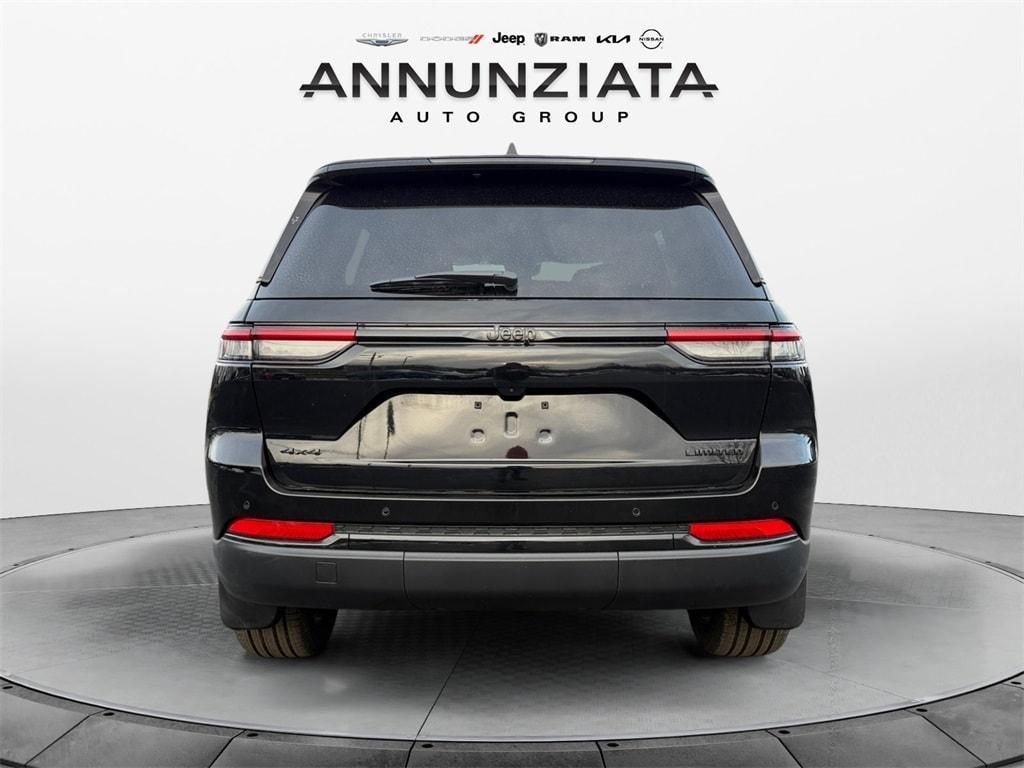 new 2025 Jeep Grand Cherokee car, priced at $50,910