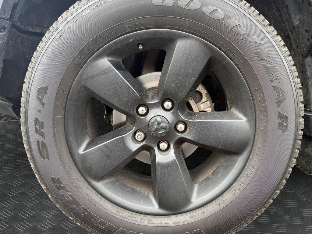 used 2019 Ram 1500 Classic car, priced at $28,799