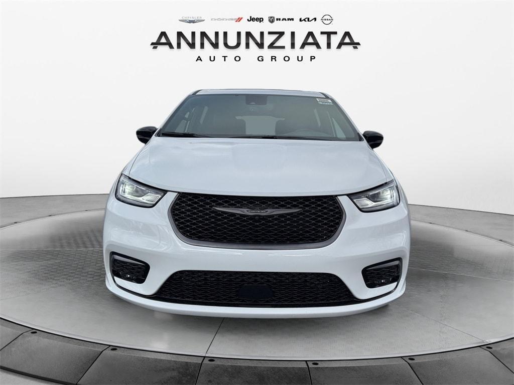 new 2026 Chrysler Pacifica car, priced at $48,180