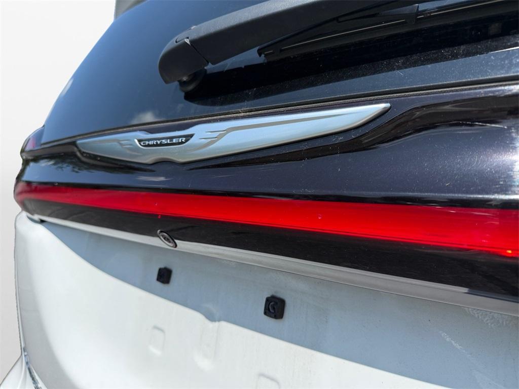 used 2023 Chrysler Pacifica car, priced at $24,999