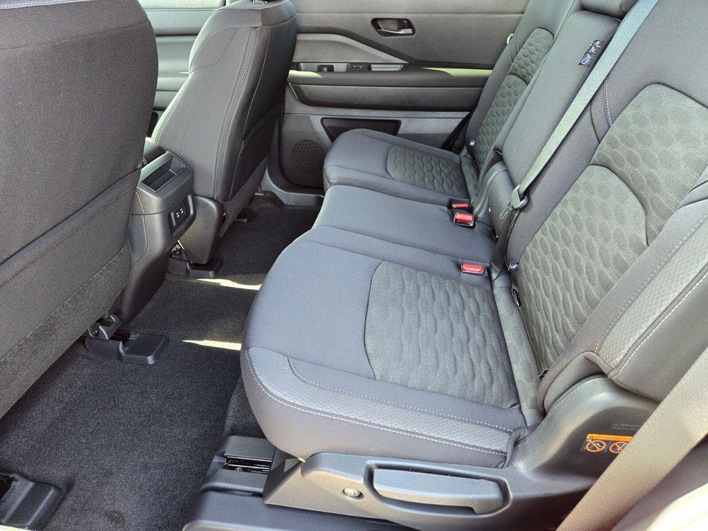 new 2026 Nissan Pathfinder car, priced at $40,155