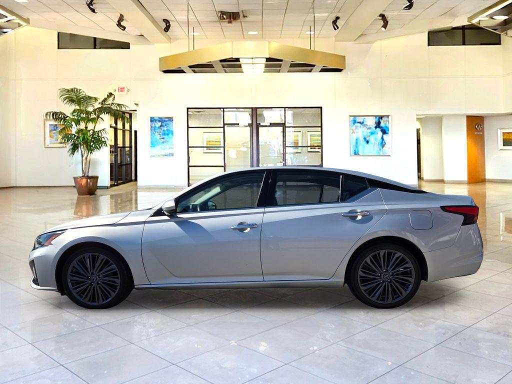 used 2023 Nissan Altima car, priced at $20,688