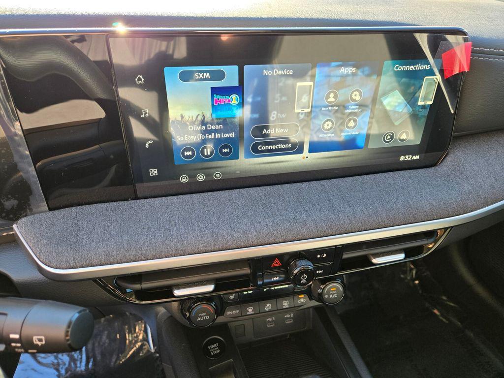 new 2026 Nissan Kicks car, priced at $25,084