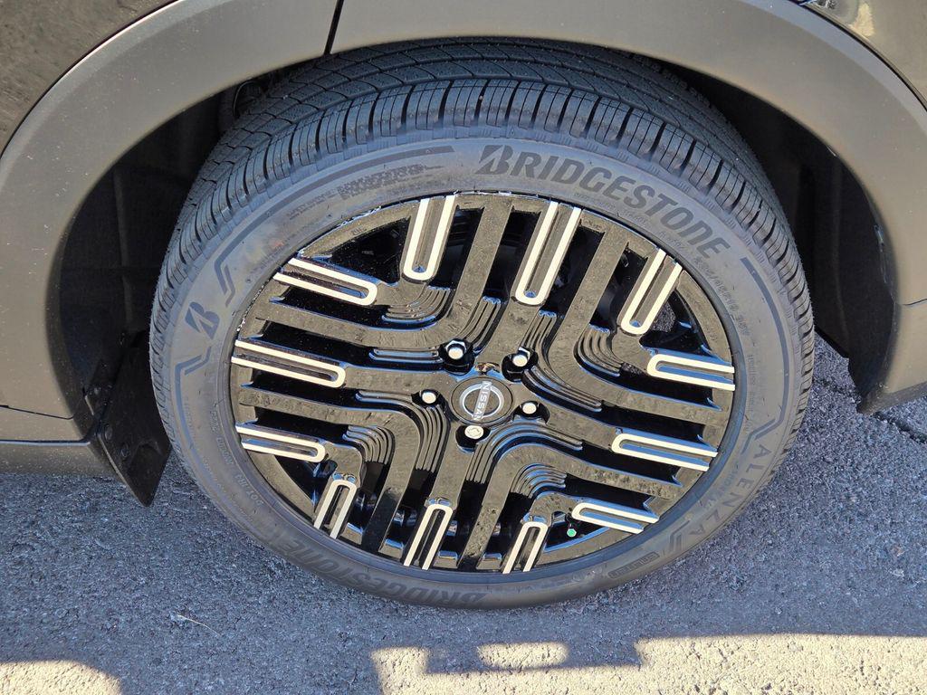 new 2026 Nissan Leaf car, priced at $41,040