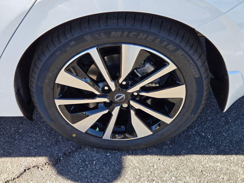 new 2025 Nissan Sentra car, priced at $22,445