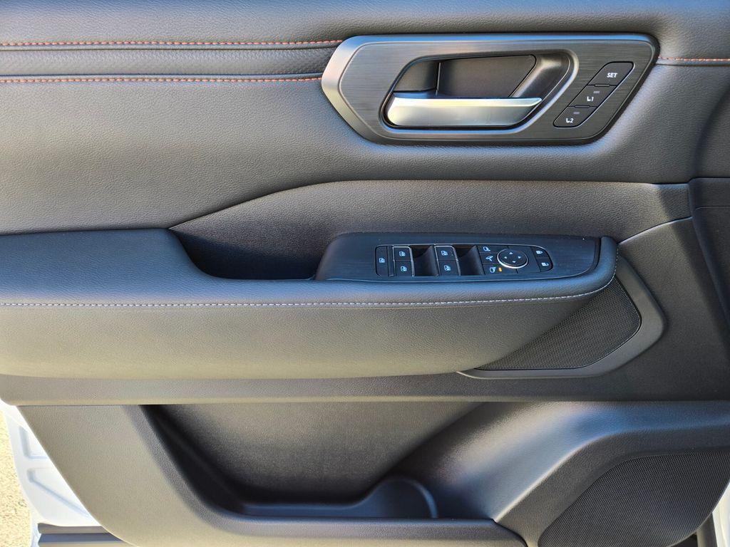 new 2026 Nissan Armada car, priced at $74,383