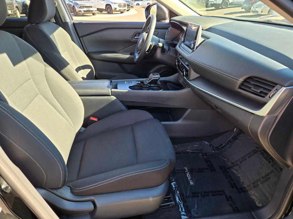 used 2024 Nissan Rogue car, priced at $19,995