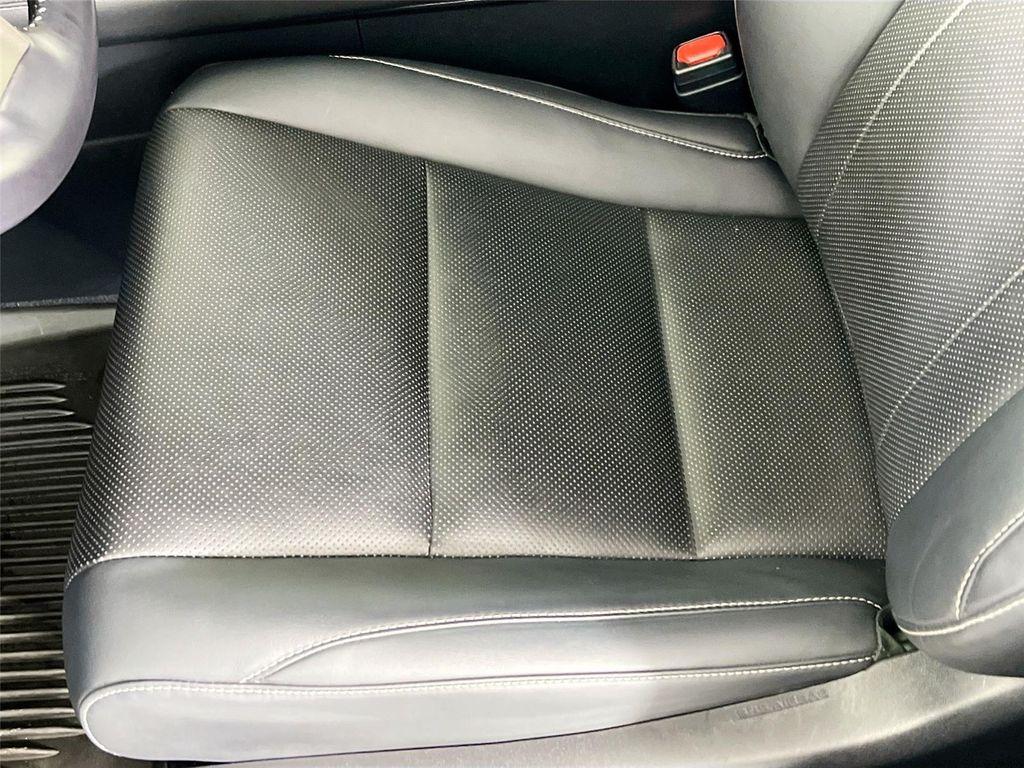 used 2022 Lexus RX 350L car, priced at $37,950