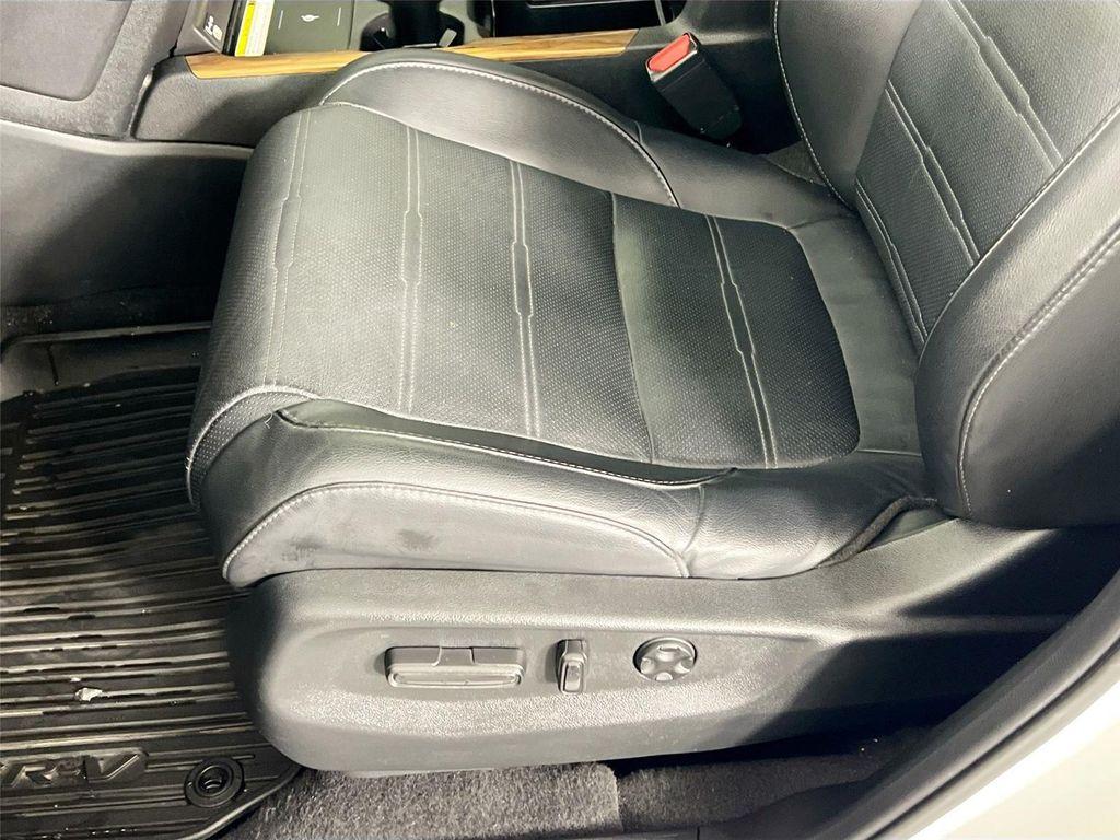 used 2020 Honda CR-V car, priced at $24,400