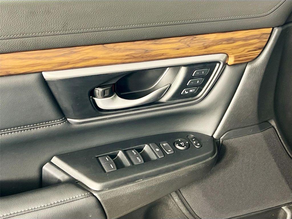 used 2022 Honda CR-V car, priced at $27,721
