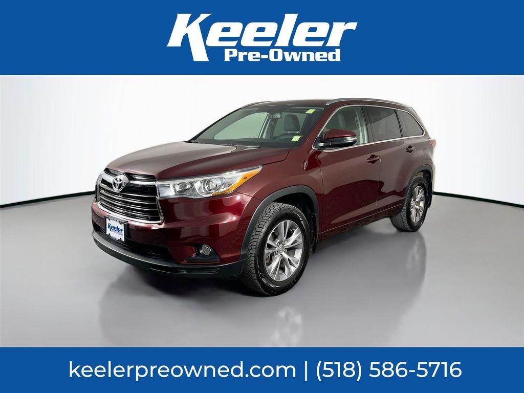 used 2015 Toyota Highlander car, priced at $24,850
