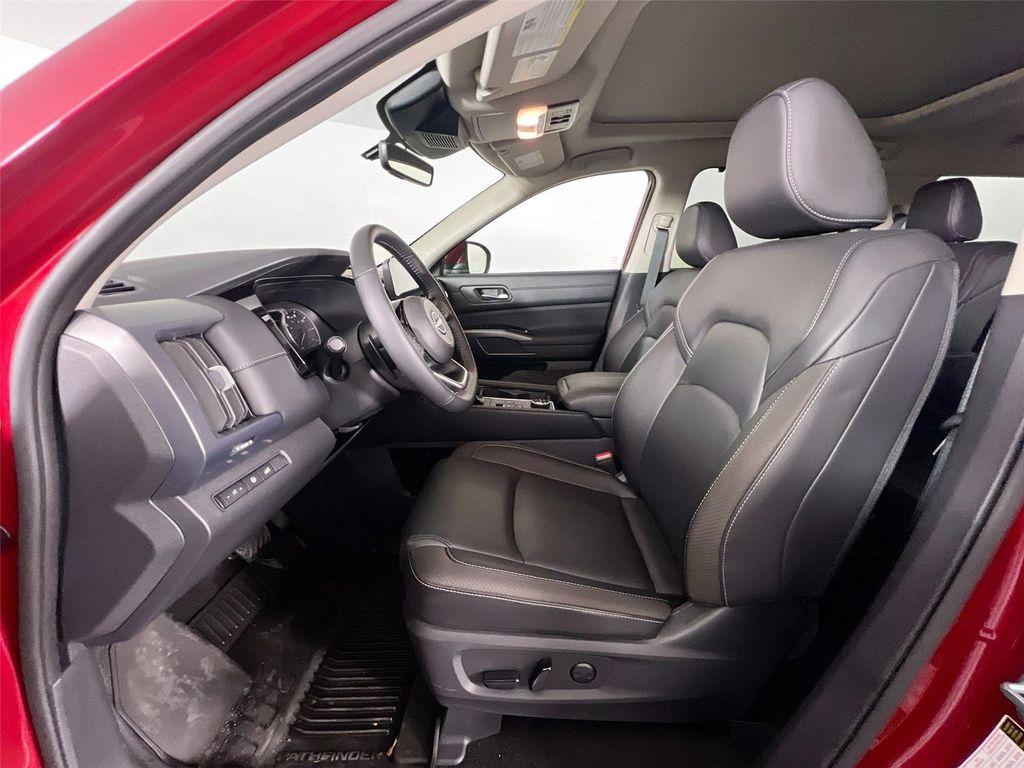 used 2025 Nissan Pathfinder car, priced at $36,899