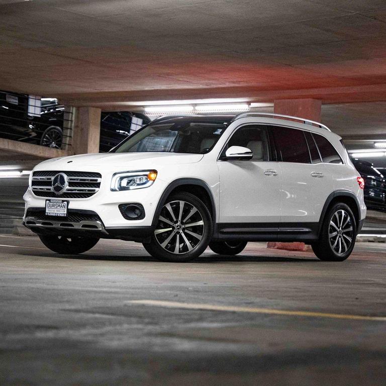 used 2022 Mercedes-Benz GLB 250 car, priced at $29,000