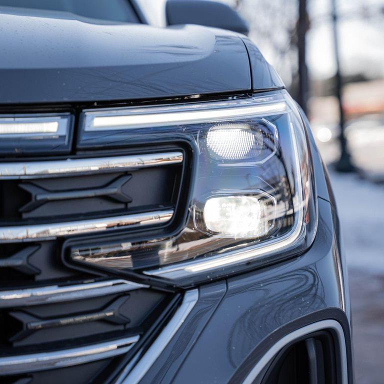 new 2026 Volkswagen Atlas car, priced at $46,494