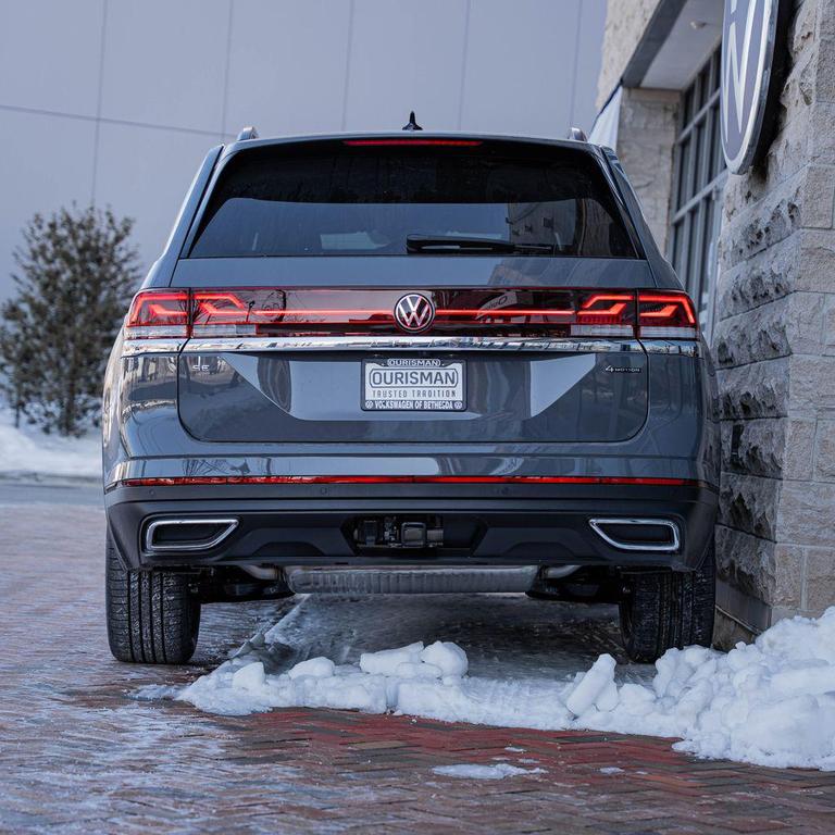 new 2026 Volkswagen Atlas car, priced at $46,494