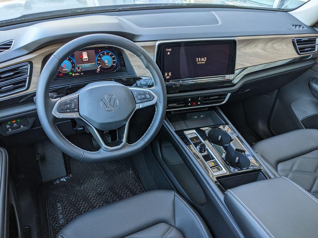 new 2026 Volkswagen Atlas car, priced at $46,494