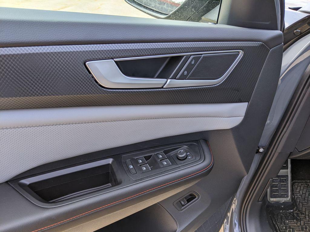 new 2026 Volkswagen Atlas car, priced at $48,188