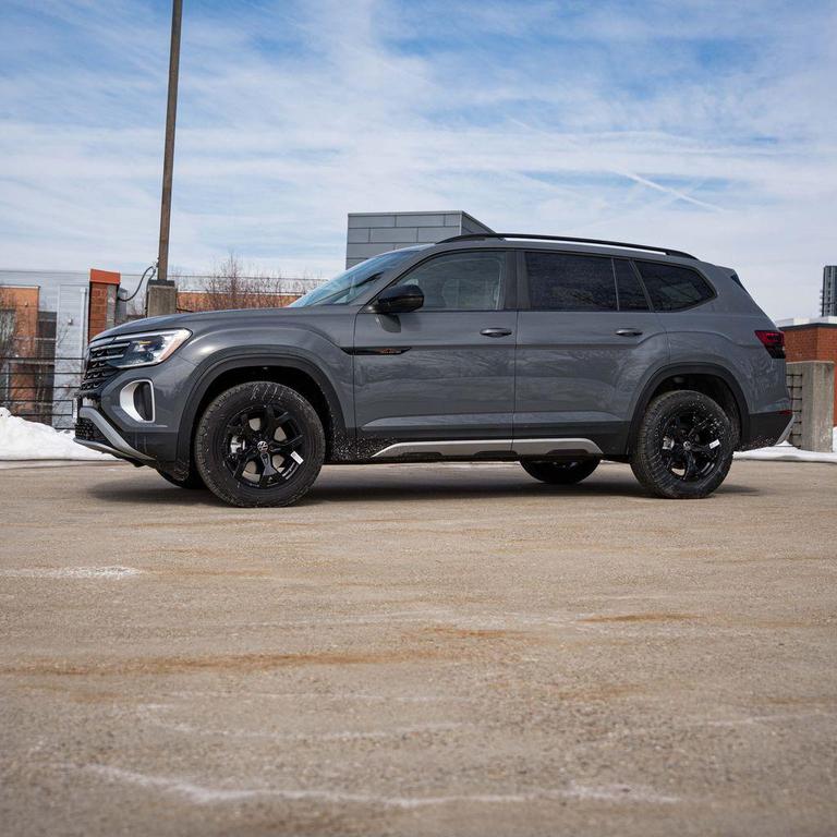 new 2026 Volkswagen Atlas car, priced at $48,188