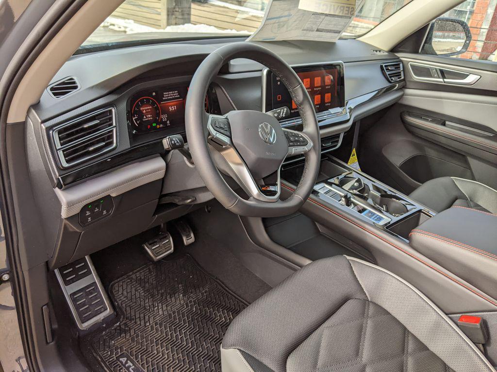 new 2026 Volkswagen Atlas car, priced at $48,188