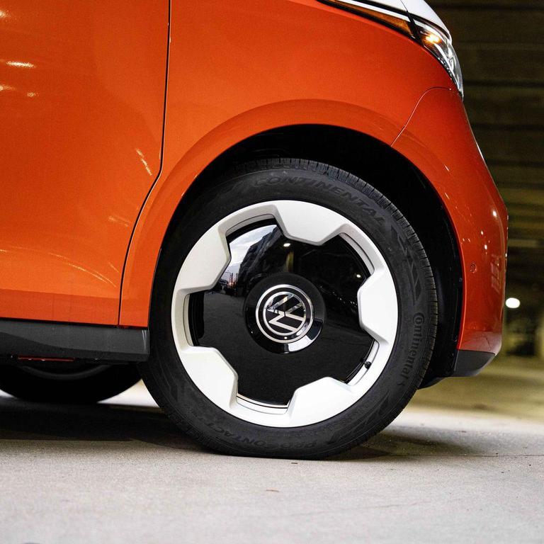 new 2025 Volkswagen ID. Buzz car, priced at $62,413