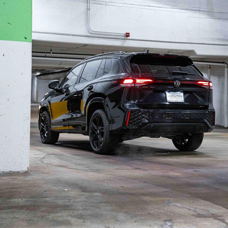 new 2026 Volkswagen Tiguan car, priced at $40,337