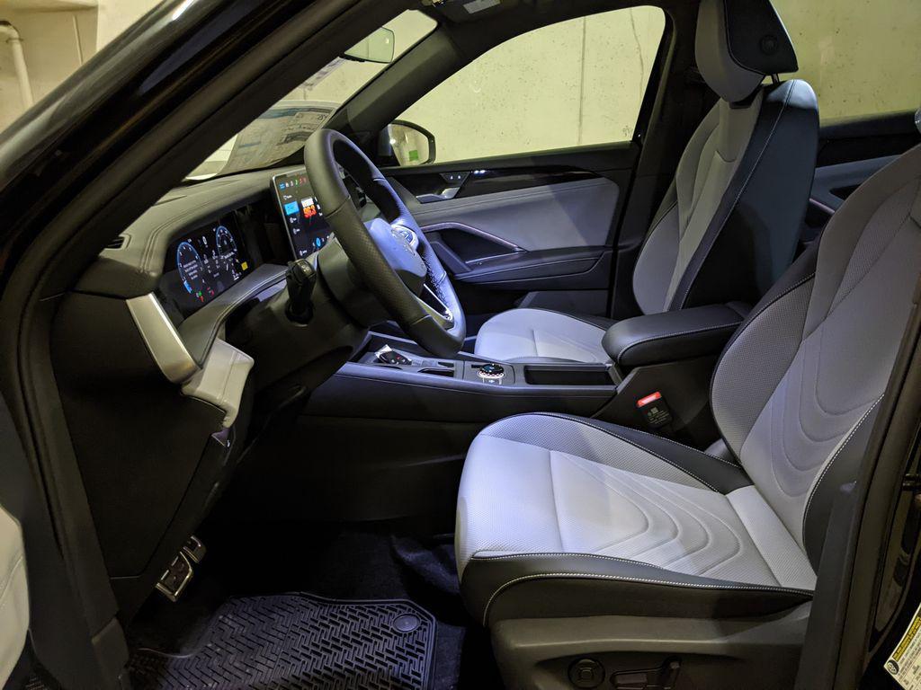 new 2026 Volkswagen Tiguan car, priced at $40,337