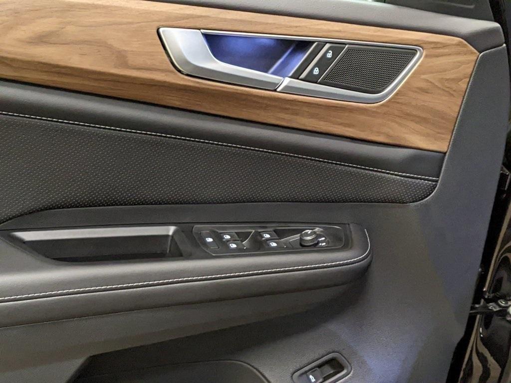 new 2026 Volkswagen Atlas car, priced at $46,799